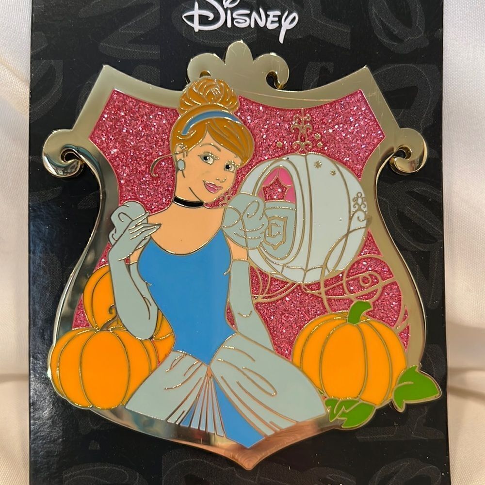 Disney X Cinderella Princess Stories Pin 3” LE 300!! RARE Classic Princess NEW